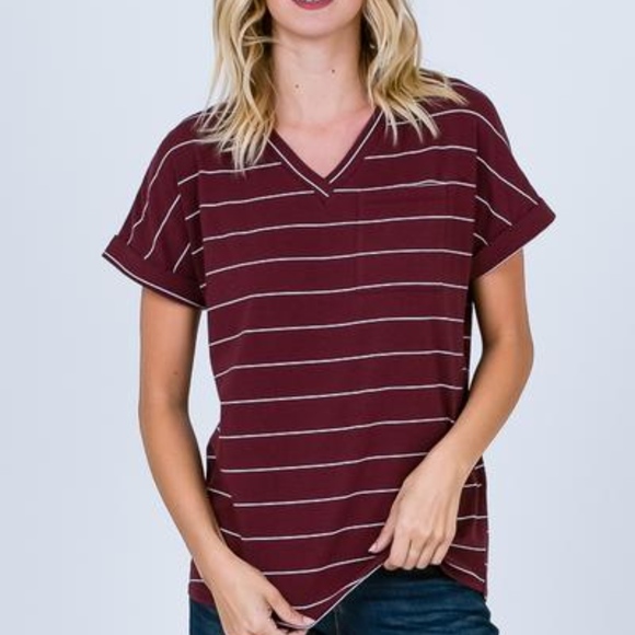 Katie V-Neck Pocket Tee - Picture 4 of 4